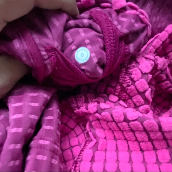Lululemon Crop Fleece Jacket Grid Hiking Wild Berry Sonic Pink - Picture 7 of 10